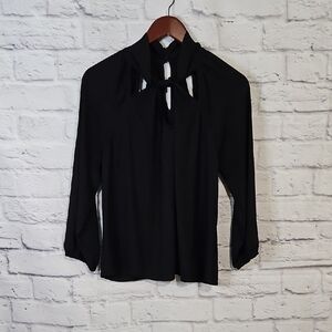 Collective Concepts Elegant Black Keyhole Blouse